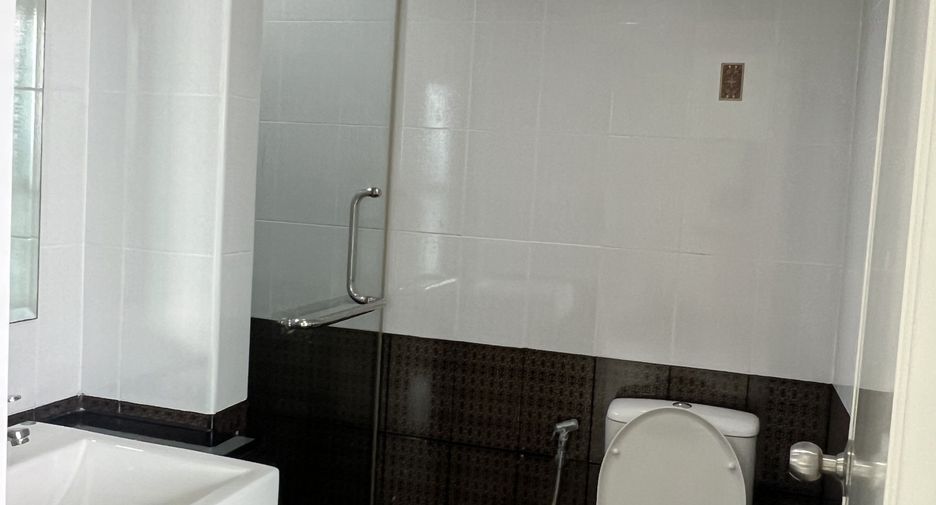 For sale and for rent 2 bedrooms condo in Suan Luang, Bangkok