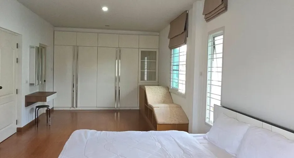 Casa en alquiler de 3 habitaciones en San Sai, Chiang Mai