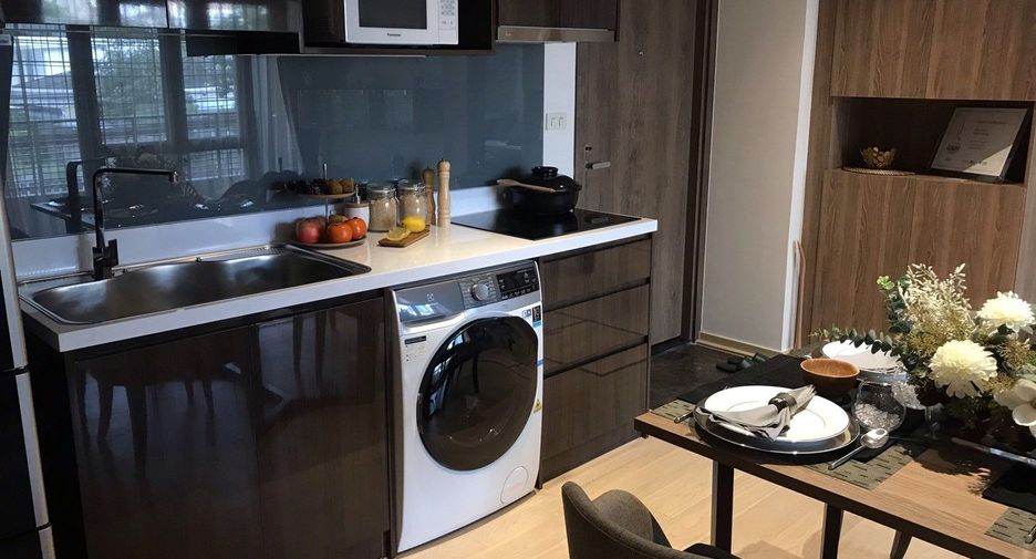For rent 1 bed condo in Watthana, Bangkok
