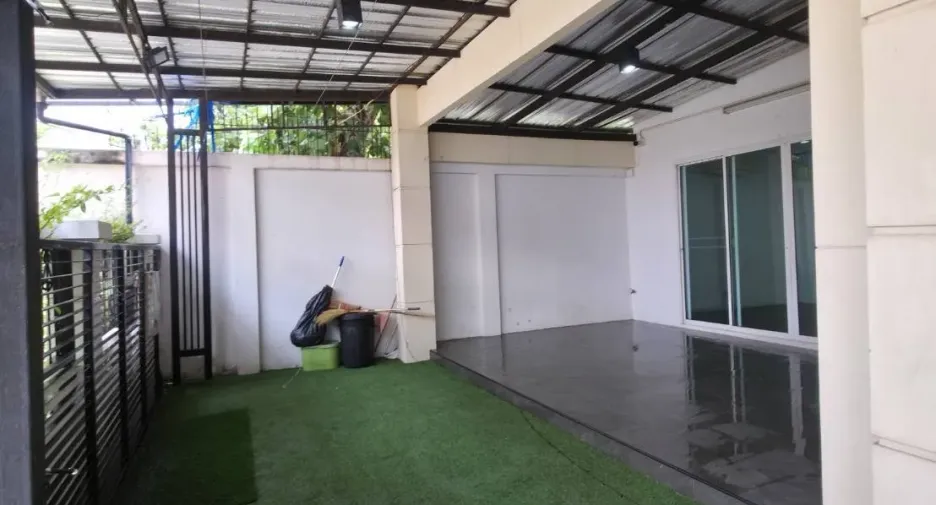 ให้เช่า 4 ห้องนอน ทาวน์เฮ้าส์ ใน ทุ่งครุ, กรุงเทพฯ