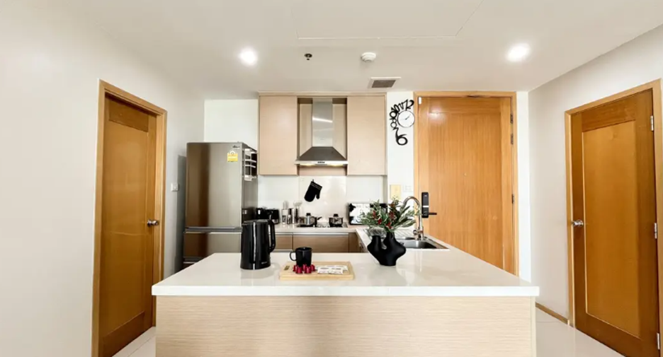 Wohnung zur Miete mit 2 Zimmer in Sathon, Bangkok