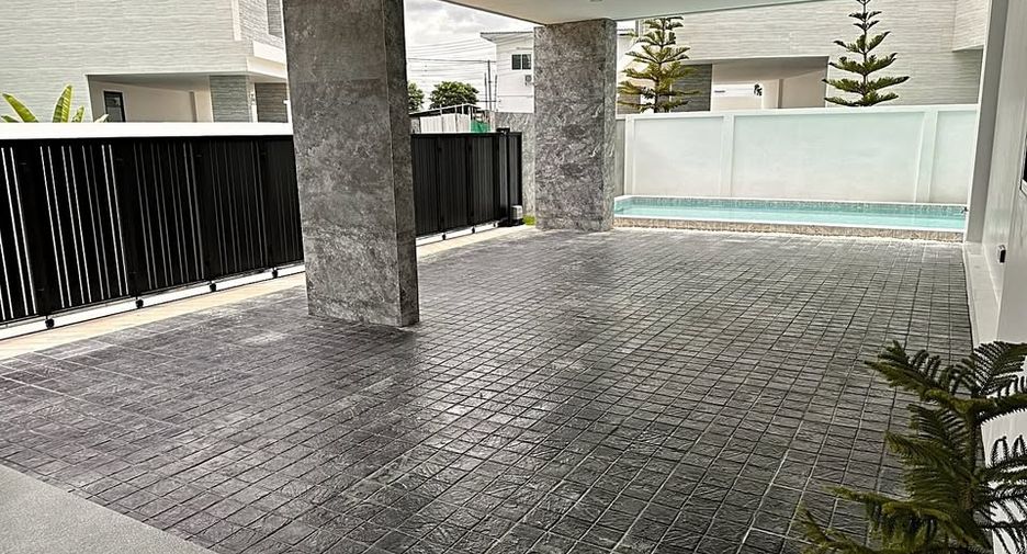 出售 5 卧室 别墅 在 Huai Yai, 芭提雅