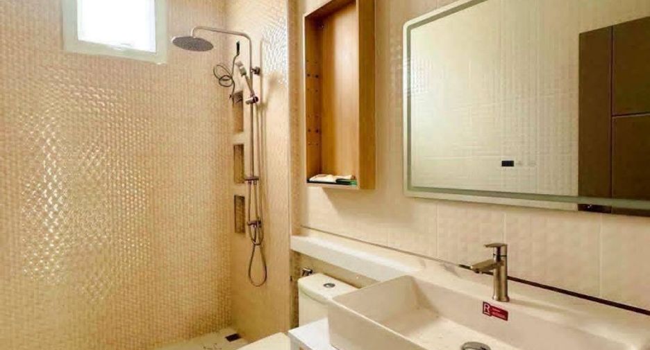 À vendre 4 chambres maison à Bang Lamung, Chonburi