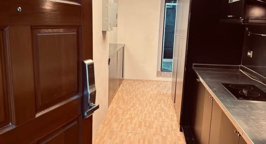 À louer 1 chambre condo à Watthana, Bangkok