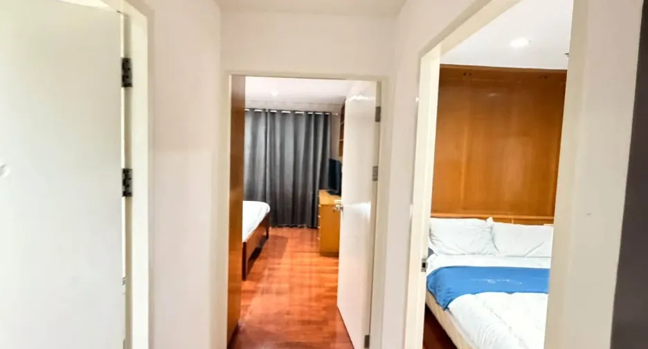 À louer 2 chambres condo à Watthana, Bangkok