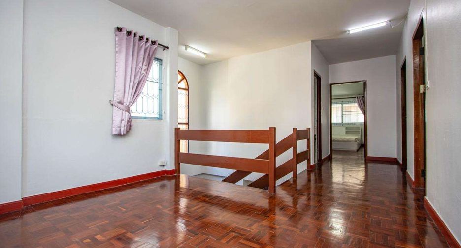 ให้เช่า 4 ห้องนอน บ้านเดี่ยว ใน เมืองเชียงใหม่, เชียงใหม่