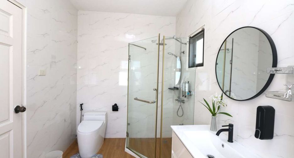 Casa en alquiler de 3 habitaciones en Mueang Chiang Mai, Chiang Mai