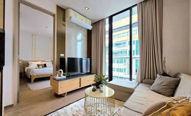 For sale 2 bedrooms condo in Khlong Toei, Bangkok