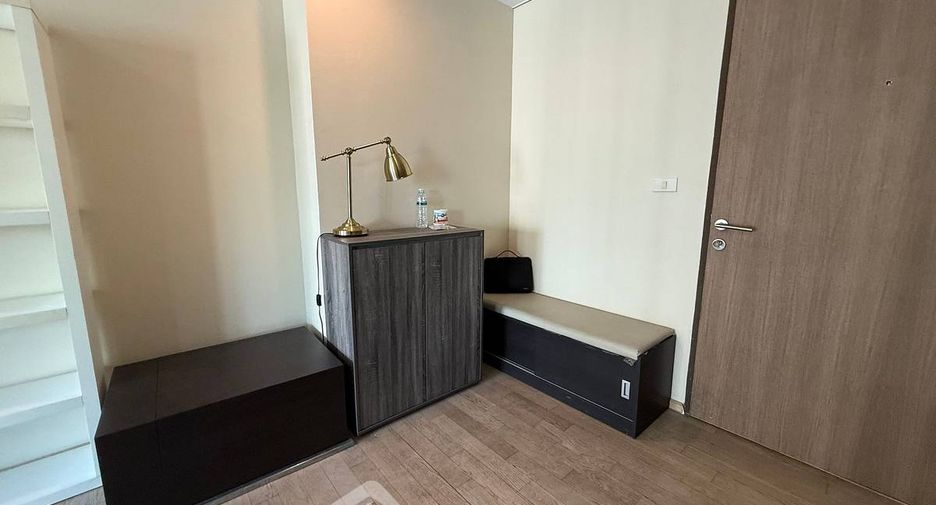 Condo en alquiler de 1 habitaciones en Khlong Toei, Bangkok