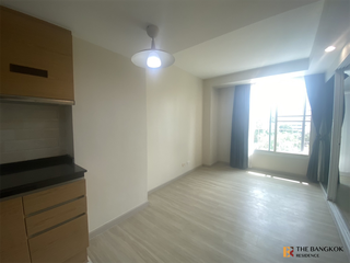 Продажа 1 кровать кондо в Сатхон, Бангкок
