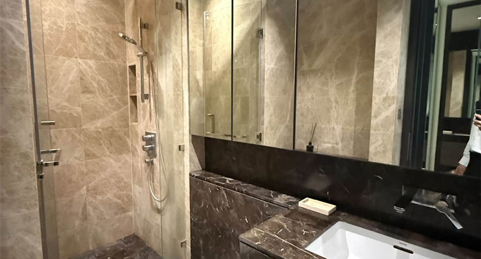 Wohnung zur Miete mit 1 Zimmer in Pathum Wan, Bangkok