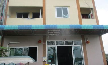 出售 3 卧室 联排别墅 在 Phra Samut Chedi, Samut Prakan