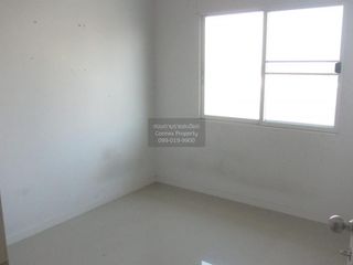 Продажа 3 спальни таунхаус в Bang Sao Thong, Самутпракан
