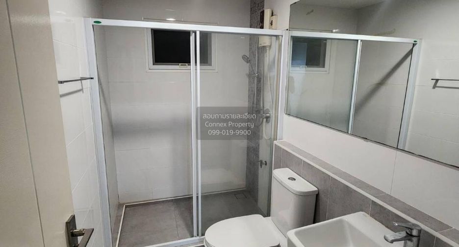 Casa en alquiler de 3 habitaciones en Bang Phli, Samut Prakan