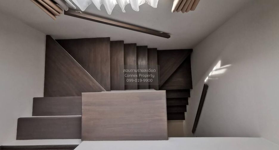 Casa en alquiler de 3 habitaciones en Bang Phli, Samut Prakan