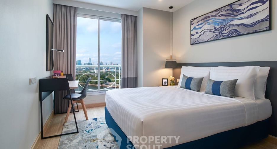 For rent 3 bedrooms apartment in Khlong Toei, Bangkok