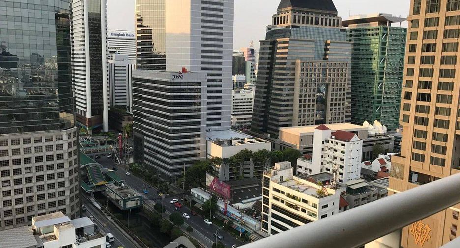 Condo en alquiler de 1 habitaciones en Sathon, Bangkok