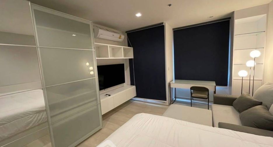 Wohnung zur Miete mit 1 Zimmer in Pathum Wan, Bangkok