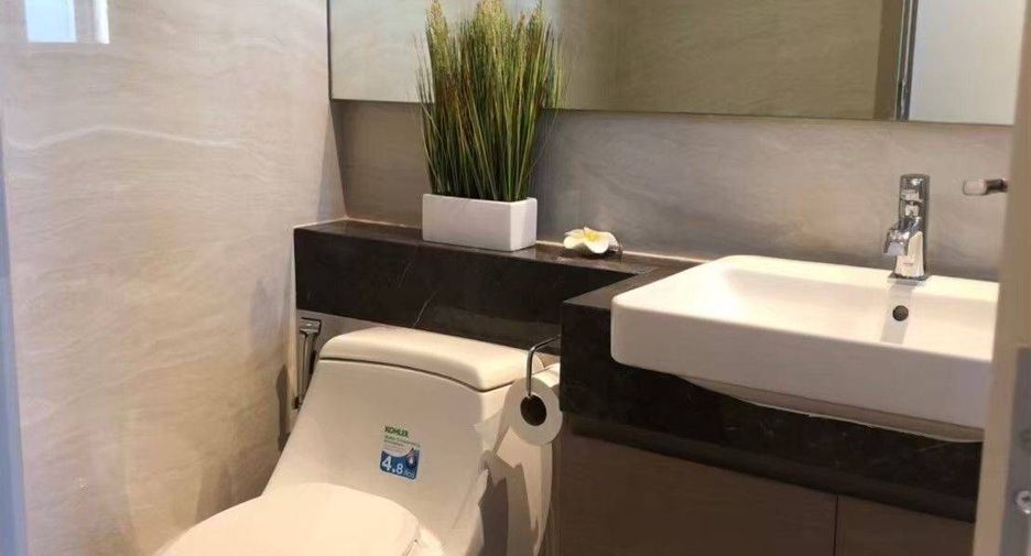 Wohnung zur Miete mit 1 Zimmer in Bang Rak, Bangkok