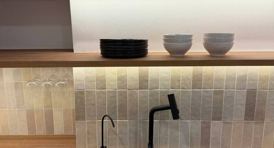 For rent 3 bedrooms condo in Watthana, Bangkok