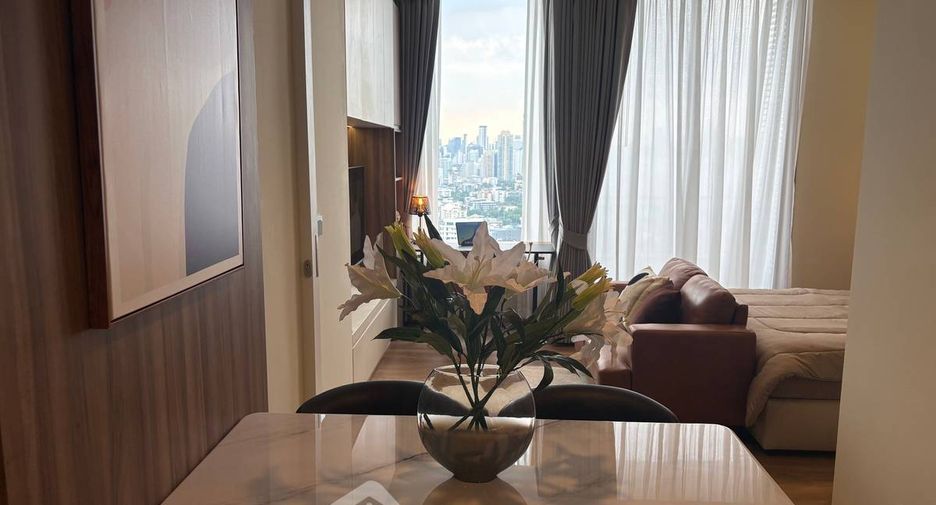 À louer 1 chambre condo à Watthana, Bangkok