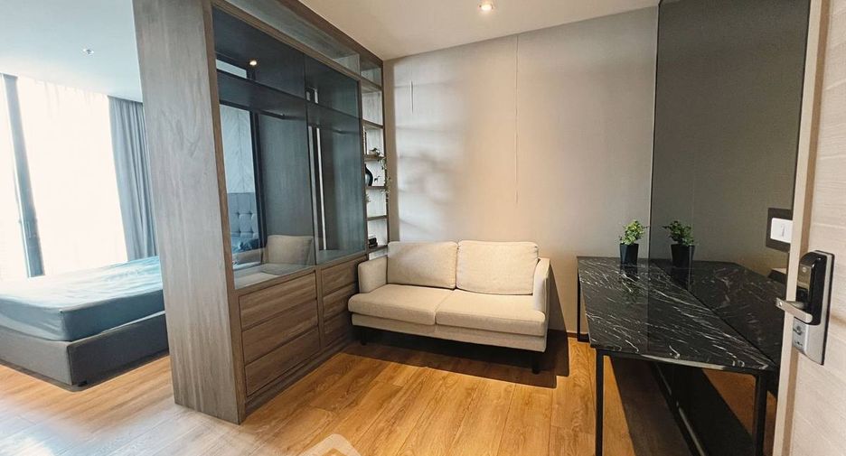 For rent 1 bed condo in Khlong Toei, Bangkok