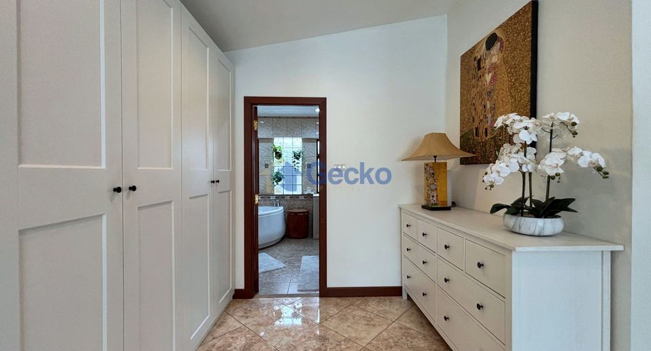 Haus zum Kauf mit 3 Zimmer in Bang Lamung, Chonburi