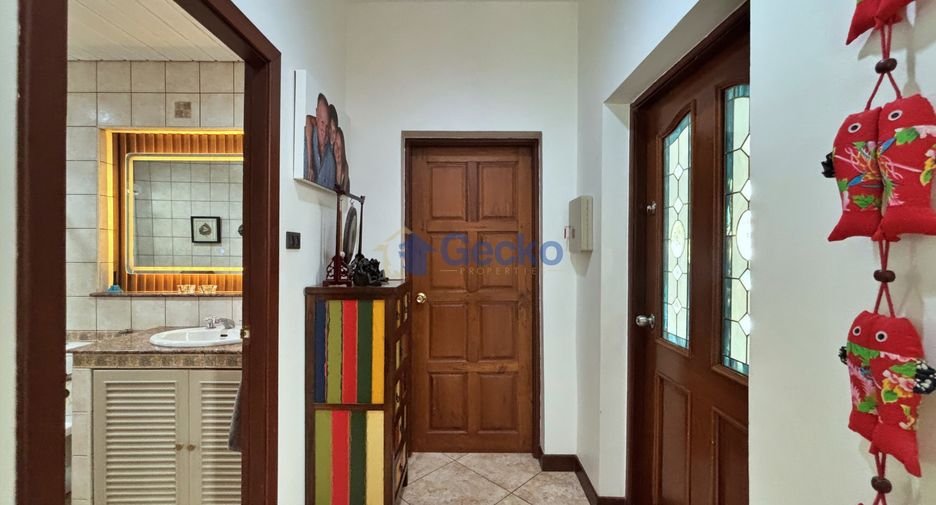 Haus zum Kauf mit 3 Zimmer in Bang Lamung, Chonburi