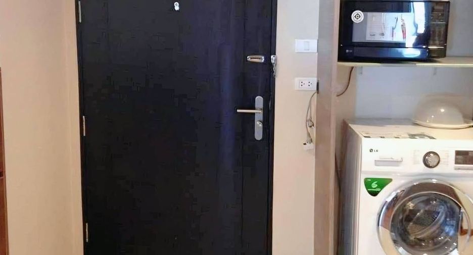 Wohnung zur Miete mit 2 Zimmer in Huai Khwang, Bangkok