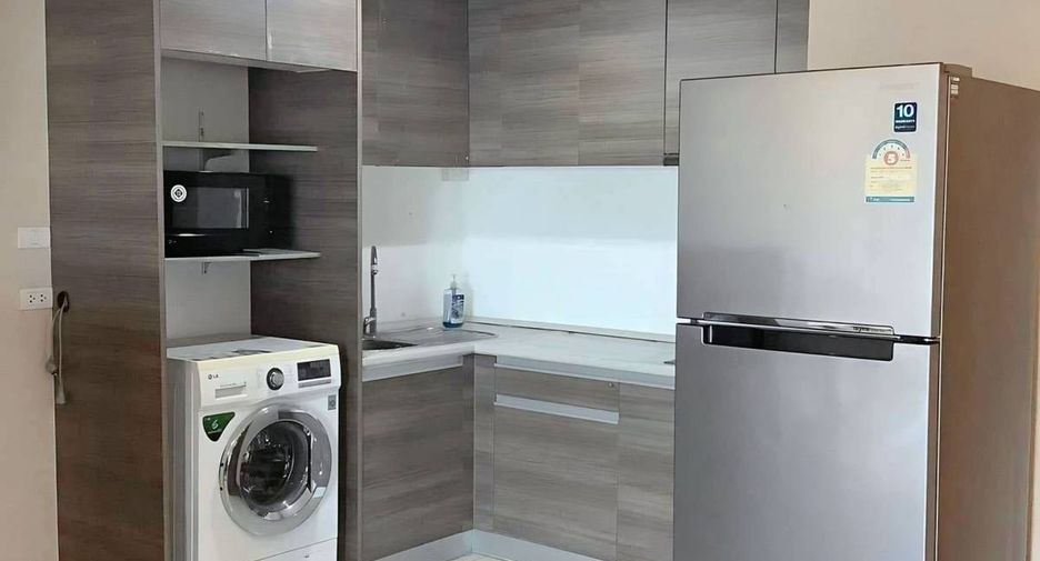 Wohnung zur Miete mit 2 Zimmer in Huai Khwang, Bangkok