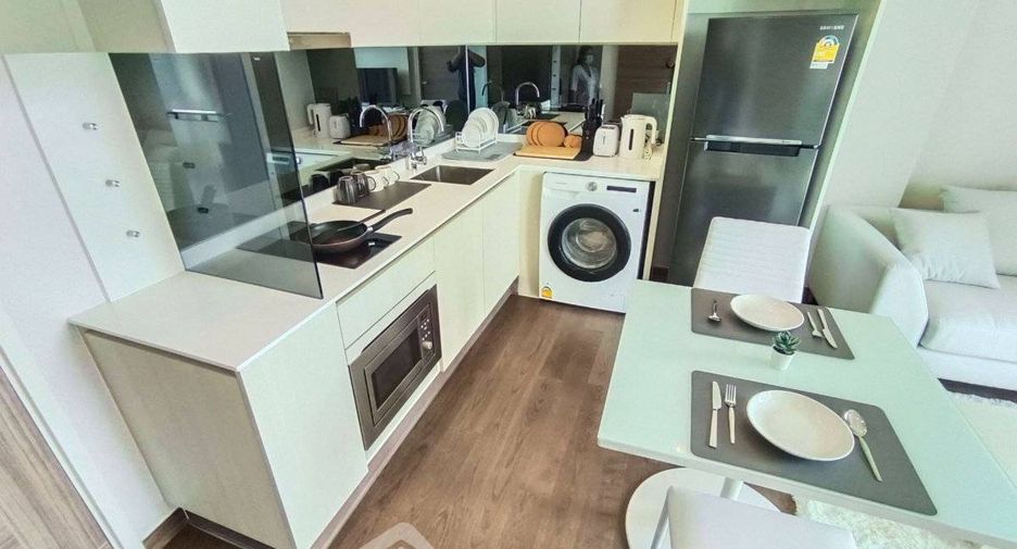 For rent 1 bed condo in Watthana, Bangkok