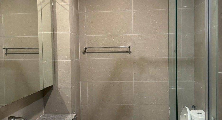 For rent 1 bed condo in Pathum Wan, Bangkok