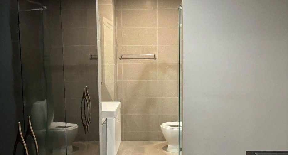 For rent 1 bed condo in Pathum Wan, Bangkok