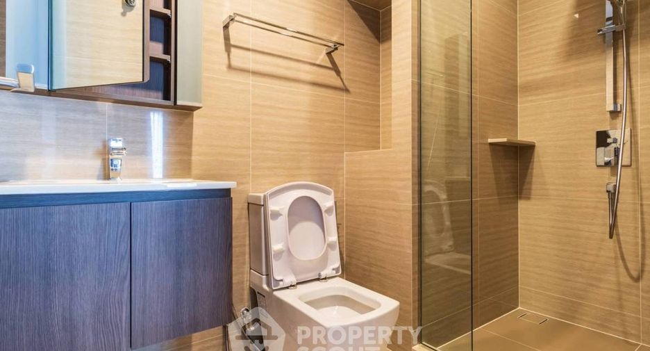 For rent 1 bed condo in Huai Khwang, Bangkok