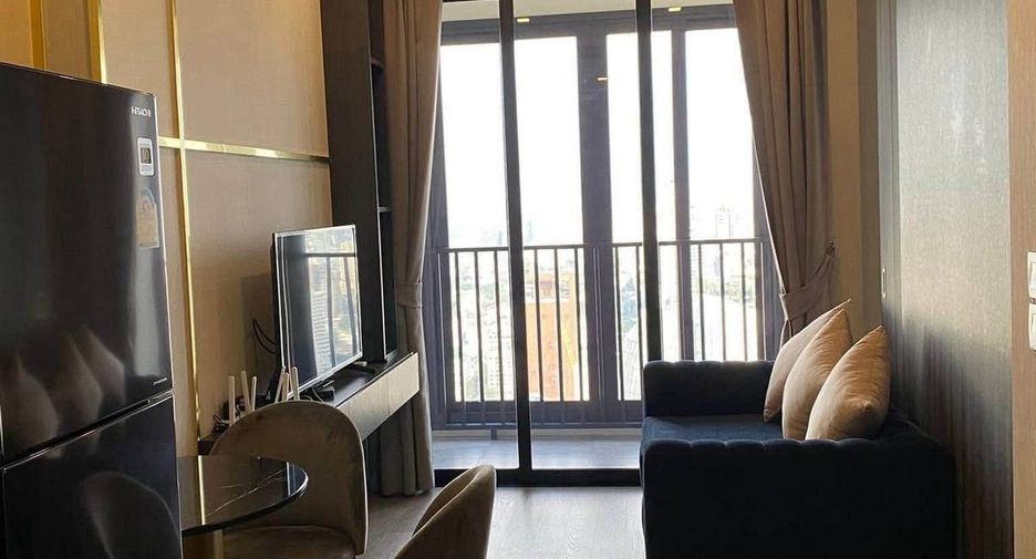 For rent 1 bed condo in Khlong Toei, Bangkok
