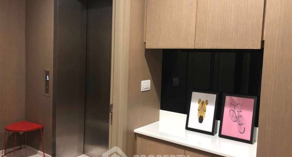Wohnung zur Miete mit 2 Zimmer in Pathum Wan, Bangkok
