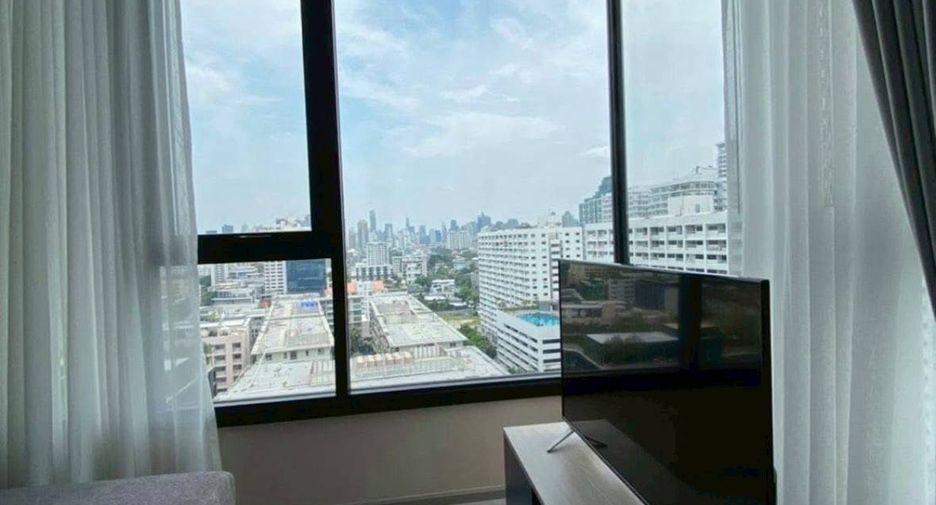 For rent 2 ベッドルーム condo in Watthana, Bangkok