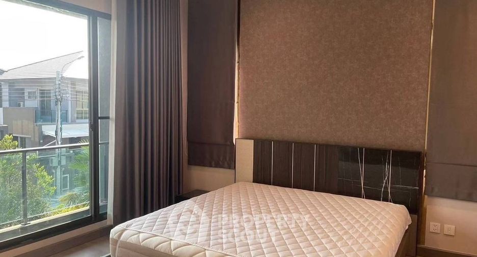 Haus zur Miete mit 4 Zimmer in Prawet, Bangkok
