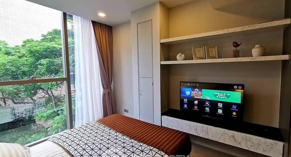 Condo en alquiler de 3 habitaciones en Watthana, Bangkok