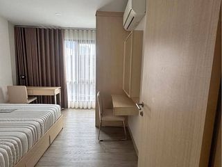 For rent 1 bed condo in Yan Nawa, Bangkok