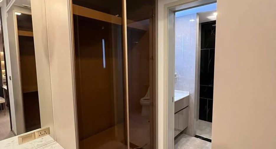 Wohnung zur Miete mit 1 Zimmer in Huai Khwang, Bangkok