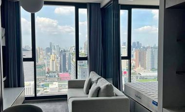Wohnung zur Miete mit 1 Zimmer in Huai Khwang, Bangkok
