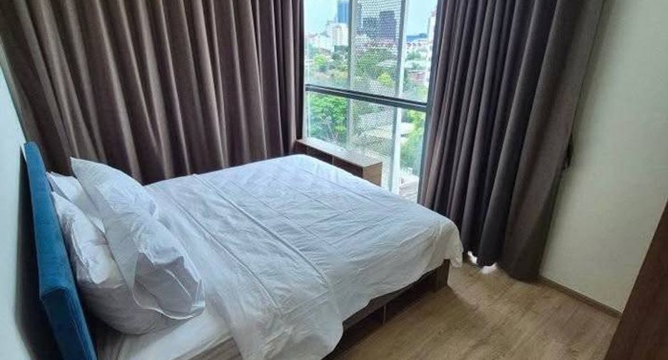 À louer 2 chambres condo à Watthana, Bangkok