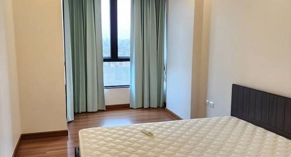 For rent 1 bed condo in Khlong San, Bangkok
