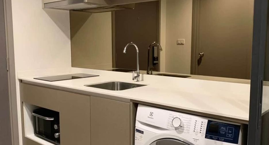 For rent 1 bed condo in Khlong San, Bangkok
