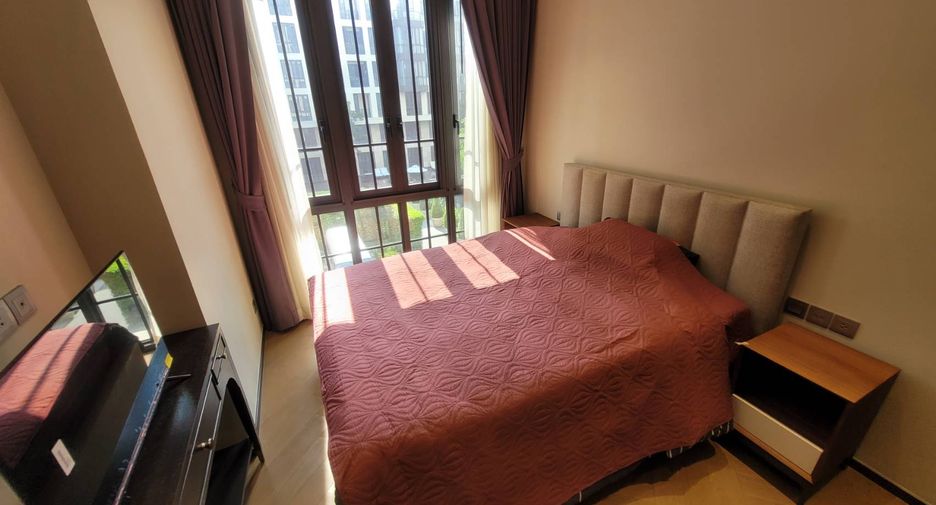For rent 2 bedrooms condo in Watthana, Bangkok