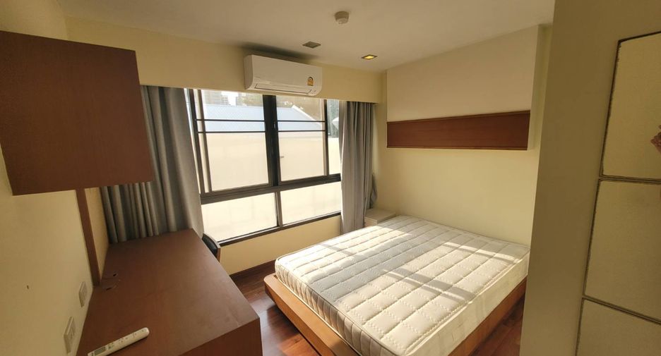 À louer 2 chambres condo à Watthana, Bangkok