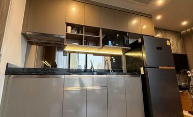 Wohnung zur Miete und zum Kauf mit 1 Zimmer in Khlong Toei, Bangkok