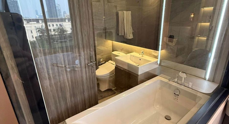 Wohnung zur Miete und zum Kauf mit 1 Zimmer in Khlong Toei, Bangkok