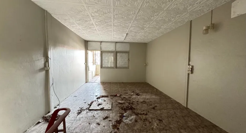For rent 3 bedrooms retail Space in Bang Lamung, Chonburi